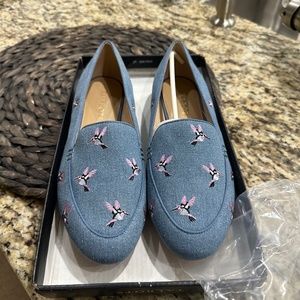 Talbots women’s shoes Light Denim Ryan Novelty Hummingbird size 8